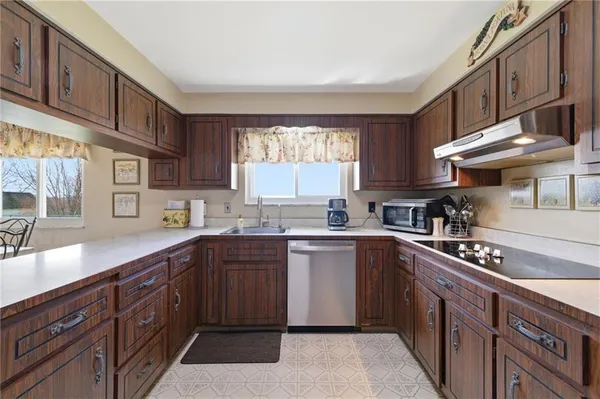 $269,900 | 765 12th Street, Pitcairn, PA 15140