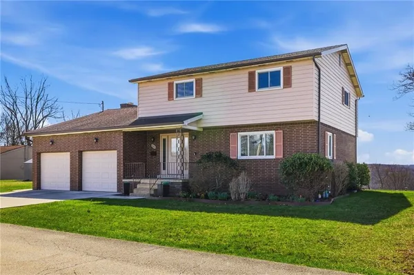 $269,900 | 765 12th Street, Pitcairn, PA 15140