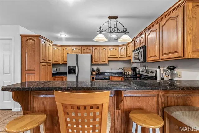 $279,900 | 808 Mary Lou Street, Bonne Terre, MO 63628