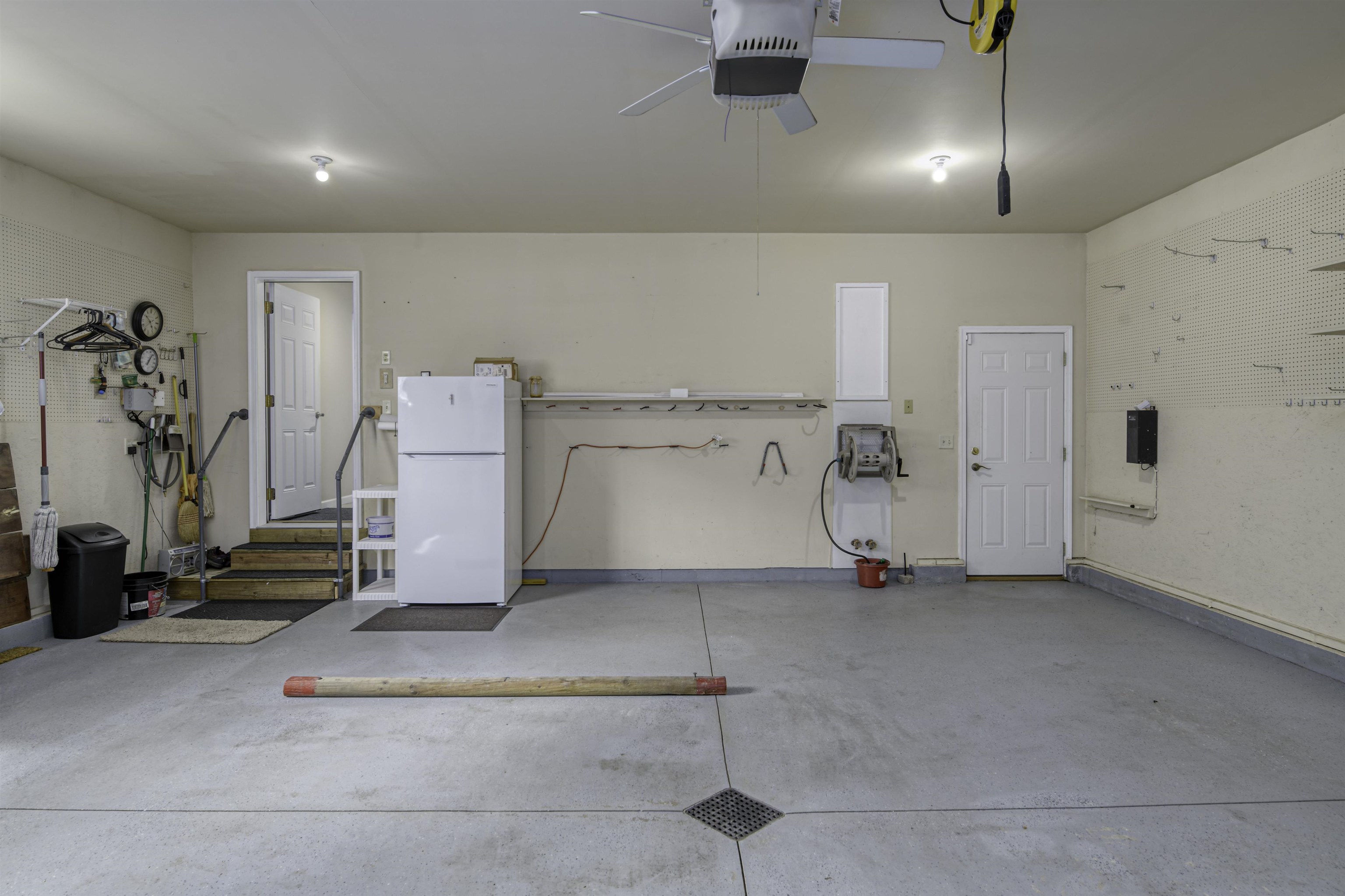 10686 Thiel Road Traverse City, MI 49685 - Photo 30 of 63 1926534-00FCEB0F-0225-401E-9B1D-276D662BBACB.JPG