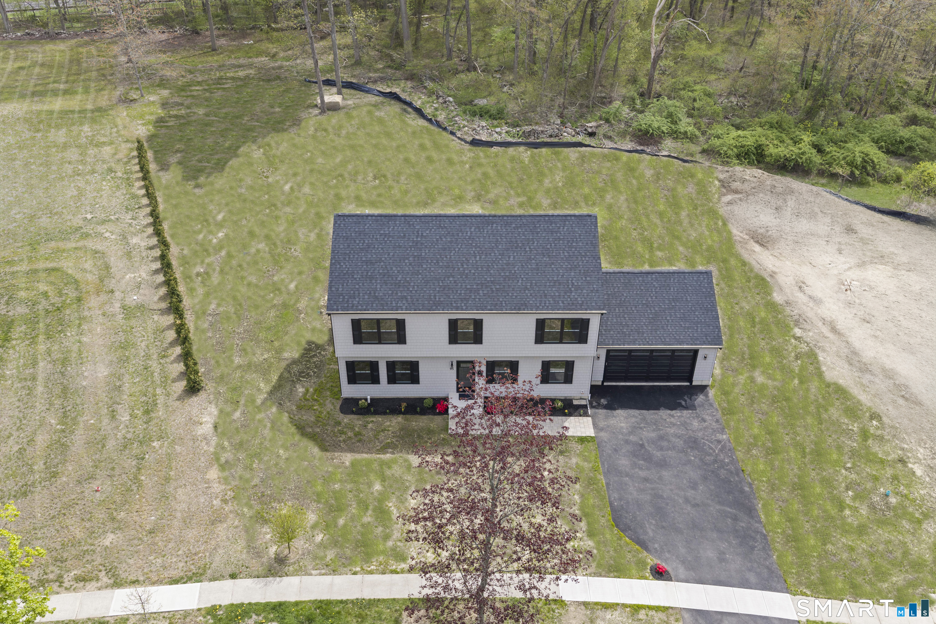 95 Harvest Ridge Road Stratford, CT 06614 - Photo 2 of 40