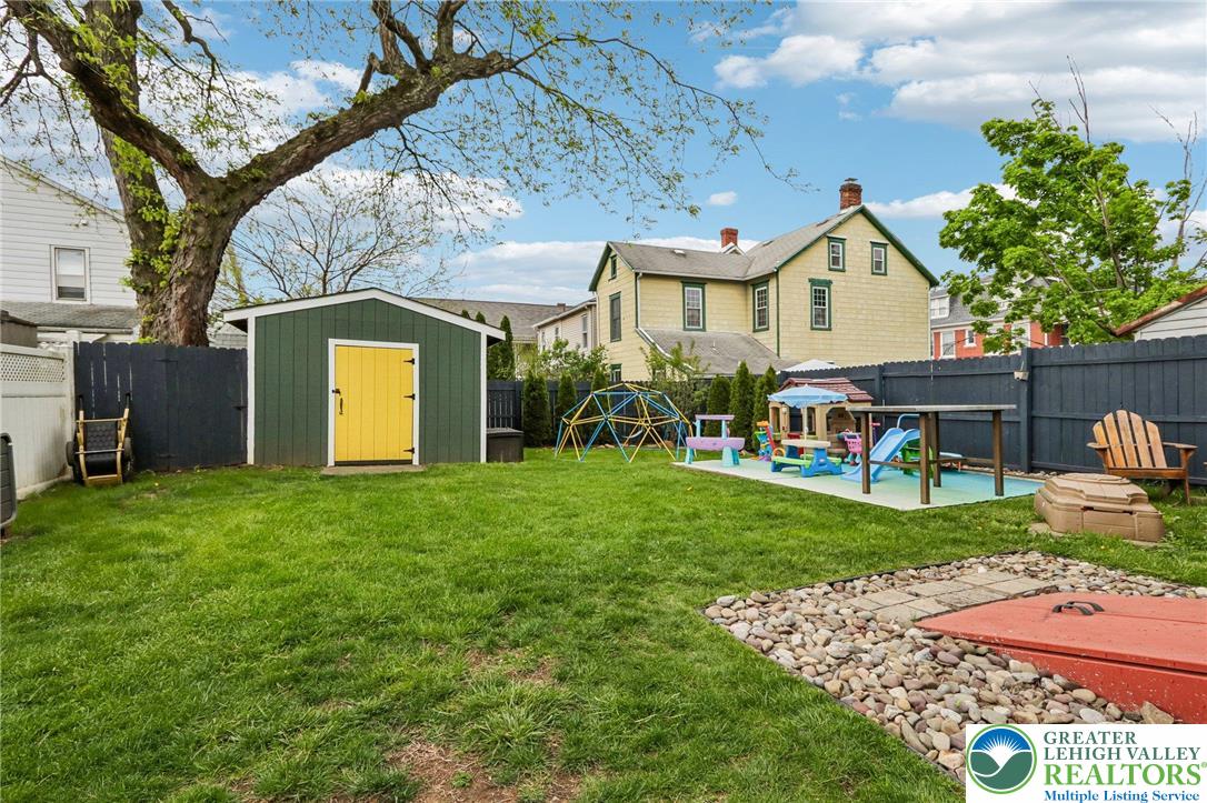 437 3rd Avenue Bethlehem, PA 18018 - Photo 37 of 48