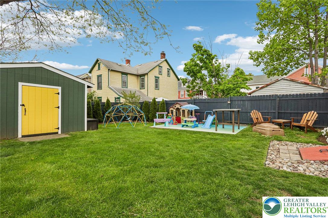 437 3rd Avenue Bethlehem, PA 18018 - Photo 38 of 48