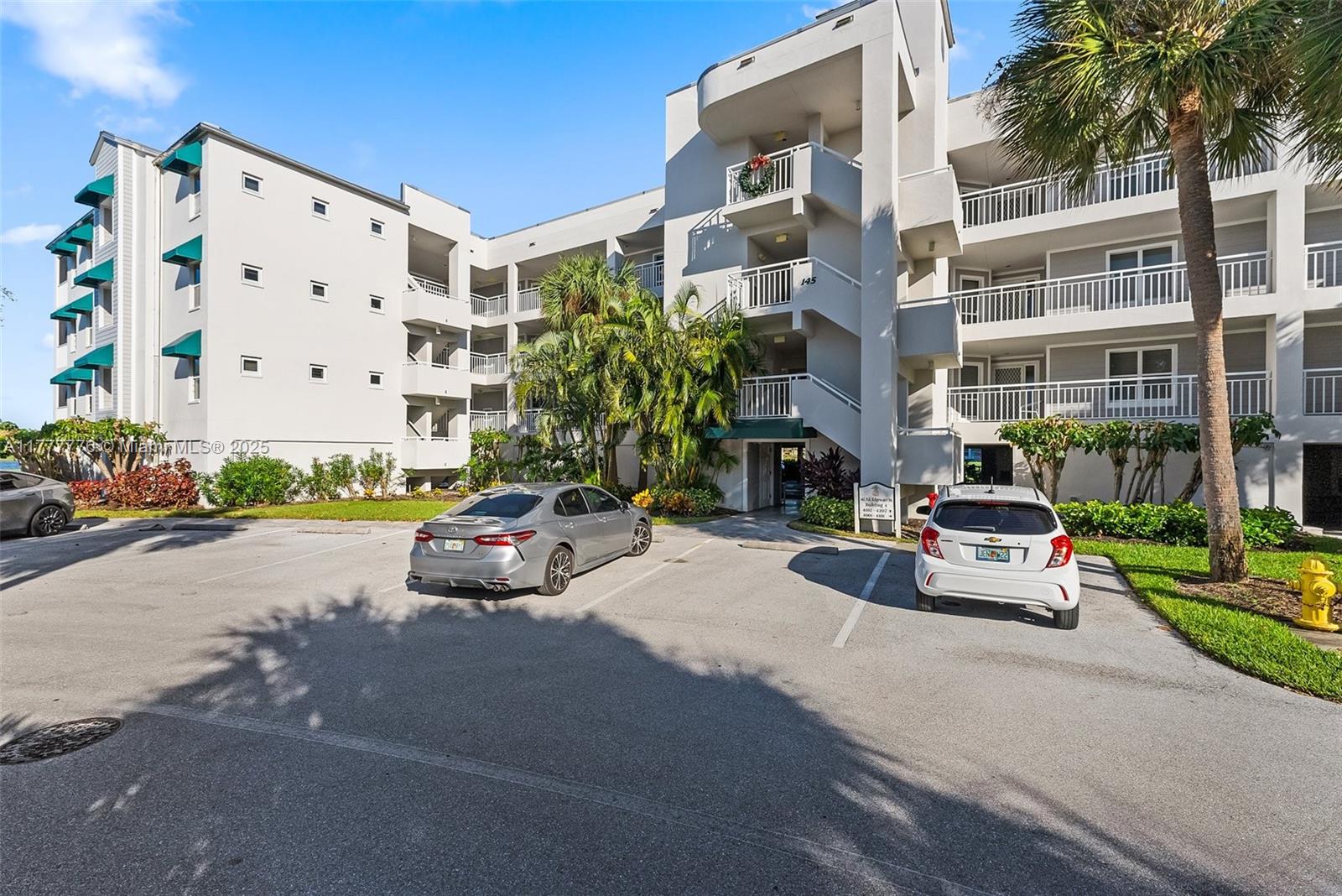 145 Northeast Edgewater Drive, Unit 4105 Stuart, FL 34996 - Photo 29 of 40