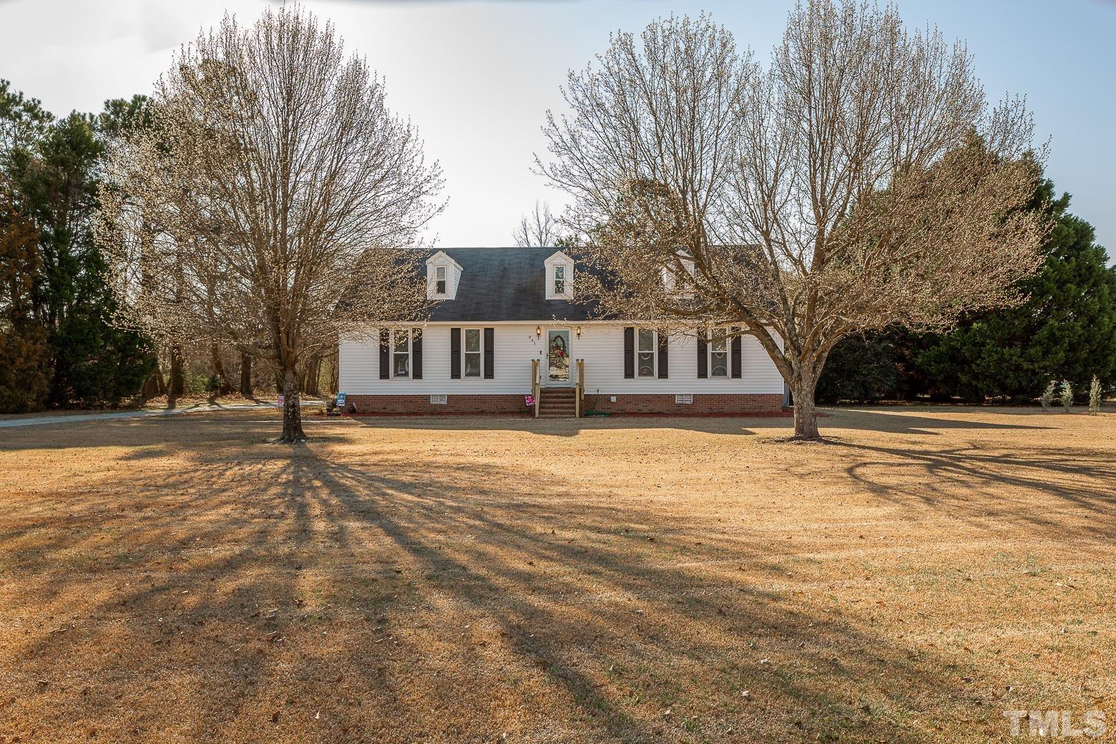 841 Ammons Road Dunn, NC 28334 - Photo 1 of 28 Gallery Image 1