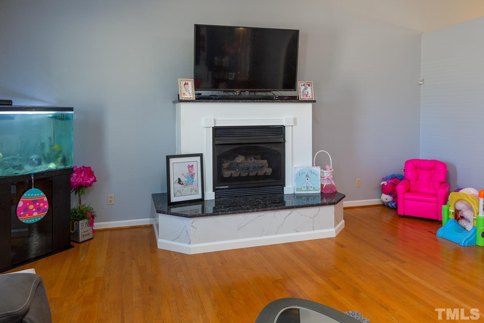 841 Ammons Road Dunn, NC 28334 - Photo 7 of 28 Gallery Image 7