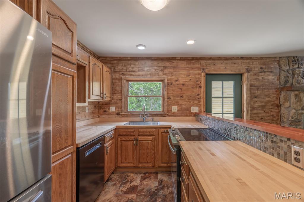 8 Pine Ridge Lane Eureka, MO 63025 - Photo 10 of 30