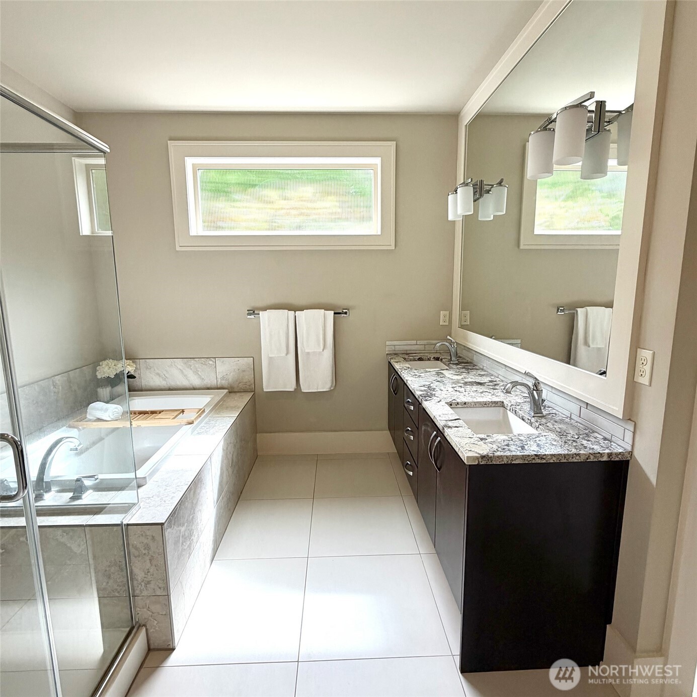 1727 Nile Avenue Northeast Renton, WA 98059 - Photo 16 of 30