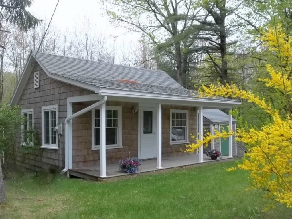 109 Port Road Kennebunk, ME 04043 - Photo 5 of 13 Front of Home