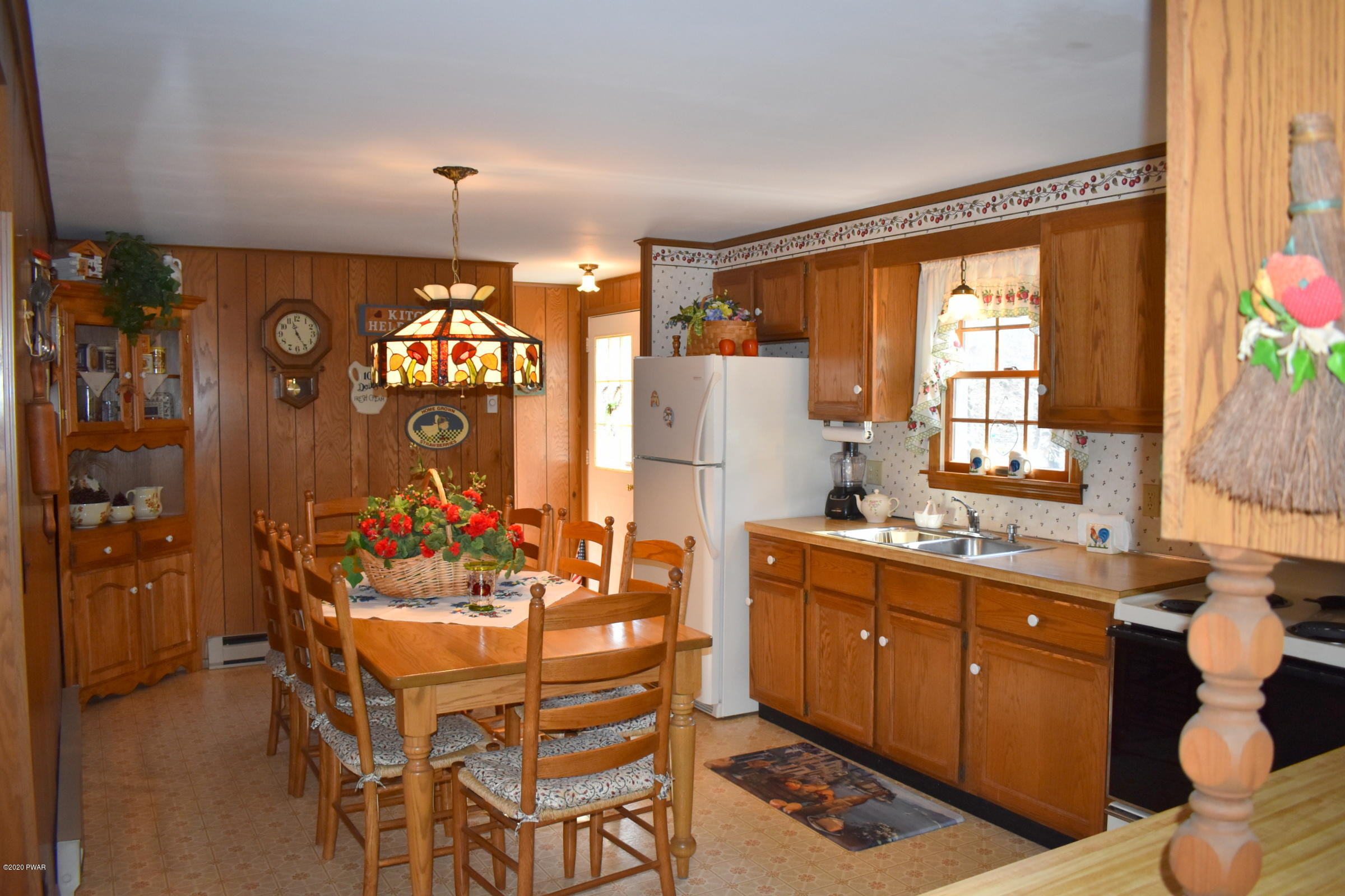 131 Timber Ridge Drive Newfoundland, PA 18445 - Photo 6 of 15 DSC_0068