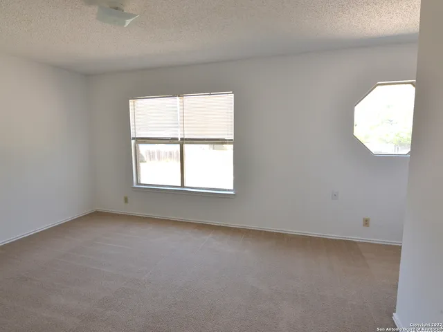 $1,295 | 11406 Colusa Drive, San Antonio, TX 78245