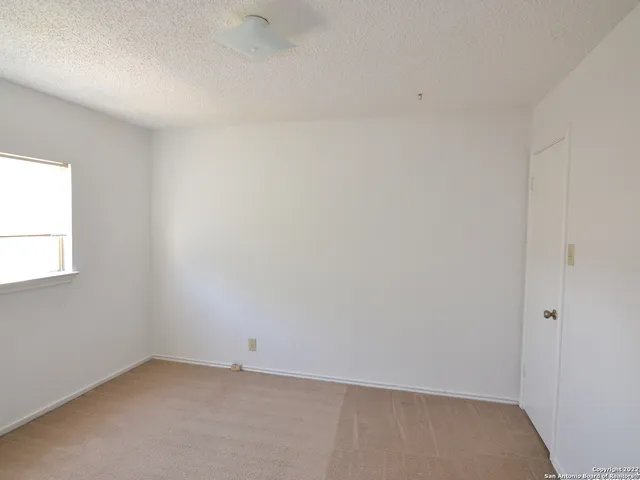 $1,295 | 11406 Colusa Drive, San Antonio, TX 78245