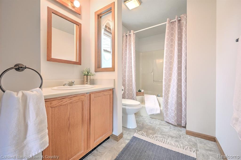 44694 Geddes Road Canton, MI 48188 - Photo 25 of 60 Gallery Image 25
