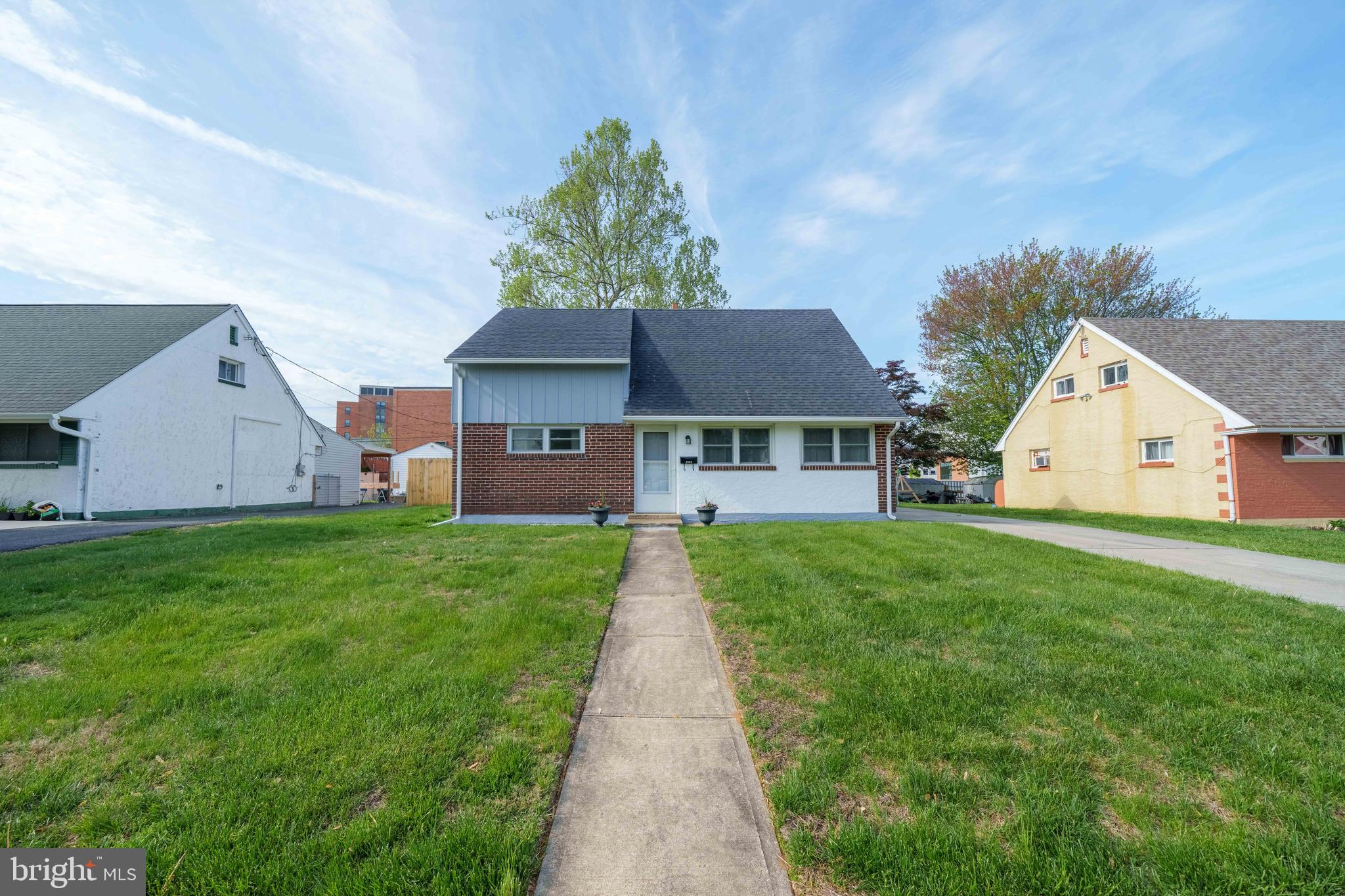 1504 Montgomery Road Wilmington, DE 19805 - Photo 2 of 35 Move-in ready in Willow Run
