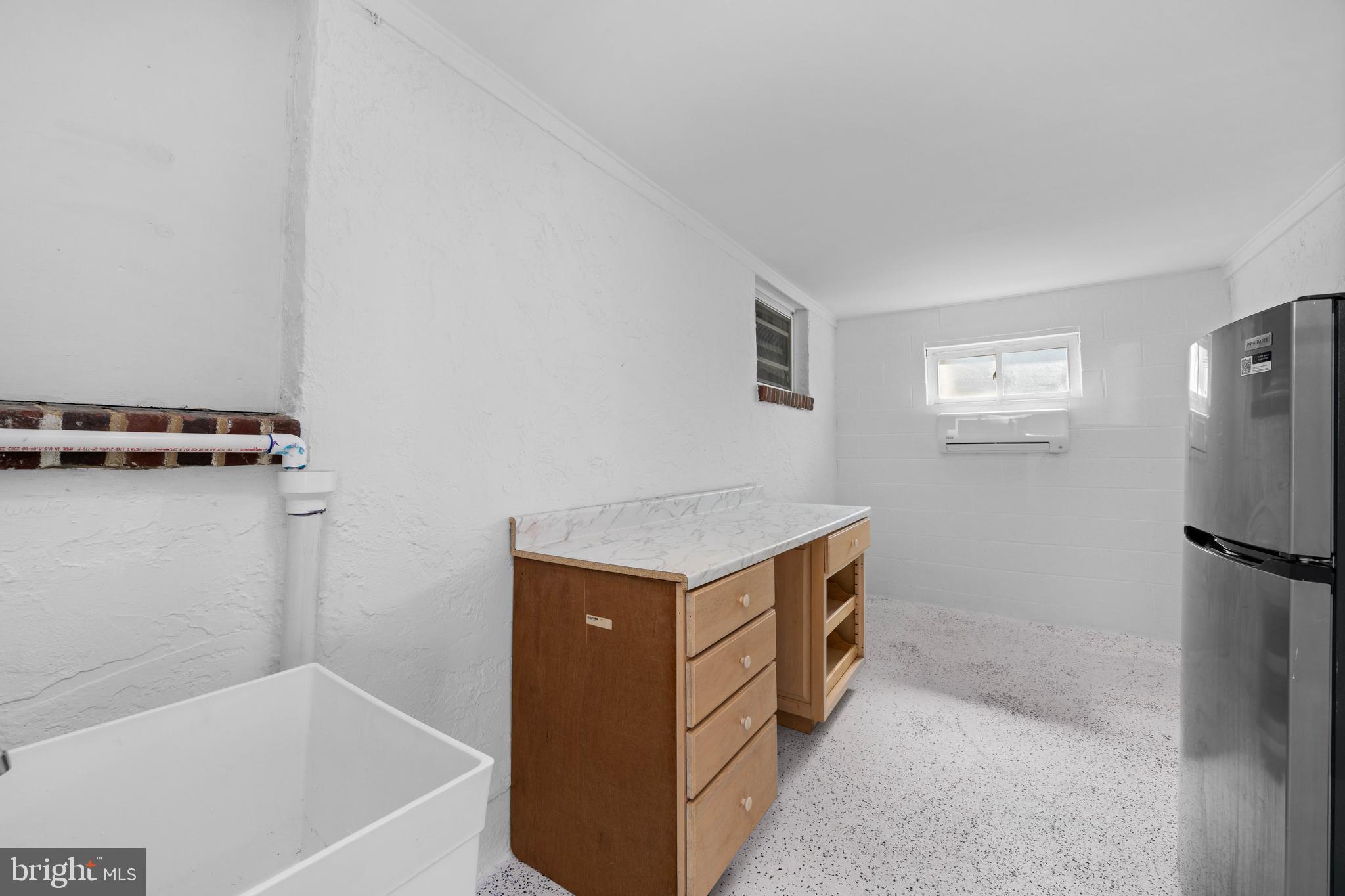 1504 Montgomery Road Wilmington, DE 19805 - Photo 26 of 35 Bonus room next to the garage