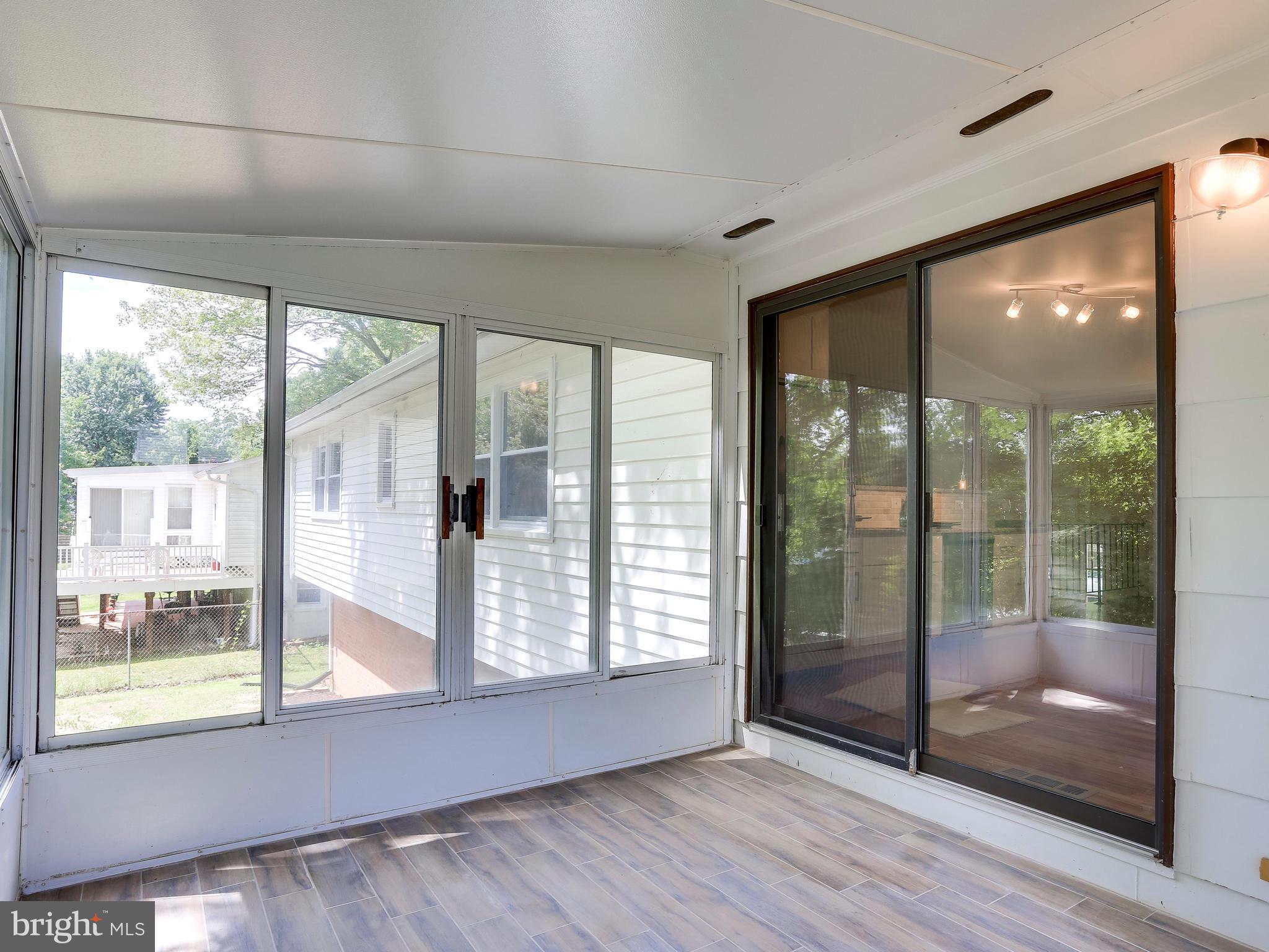 9004 Longbow Road Fort Washington, MD 20744 - Photo 12 of 30 Interior (General)