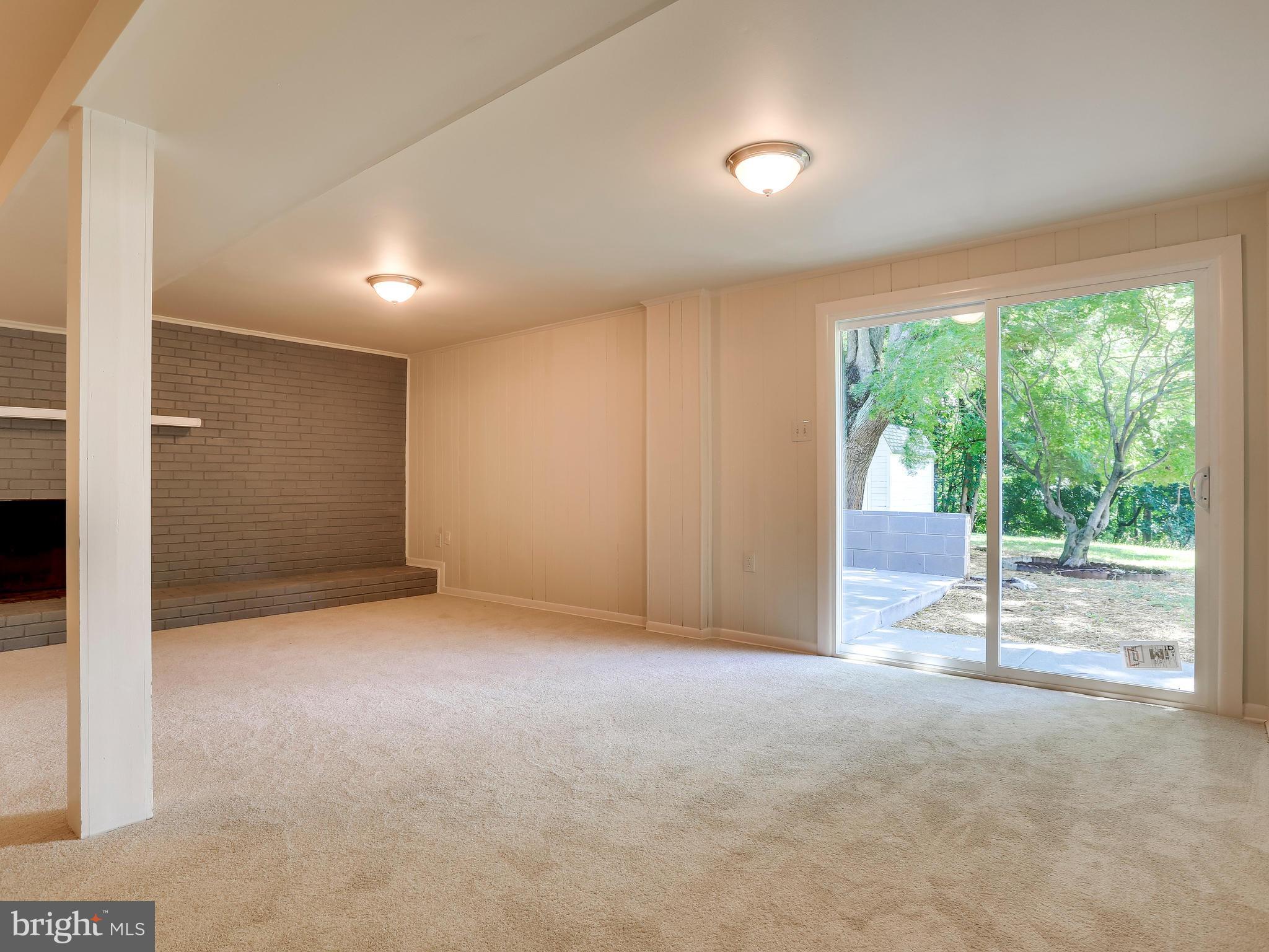 9004 Longbow Road Fort Washington, MD 20744 - Photo 25 of 30 Family Room
