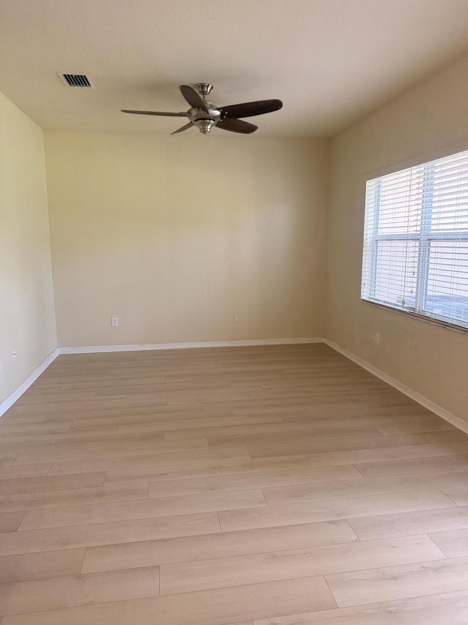 181 Southwest Otter Run Place Stuart, FL 34997 - Photo 9 of 20 Family Room