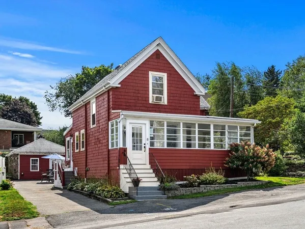 $699,000 | 8 Minerva Street, Swampscott, MA 01907