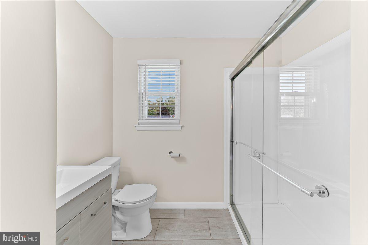 893 Westtown Road West Chester, PA 19382 - Photo 23 of 44 Primary Bath