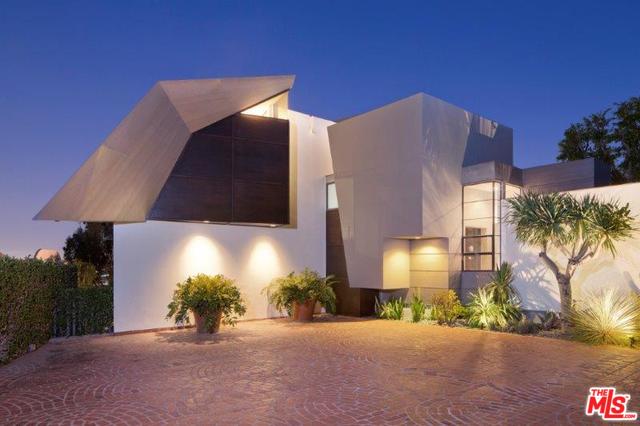 1375 Summitridge Place Beverly Hills, CA 90210 - Photo 16 of 21