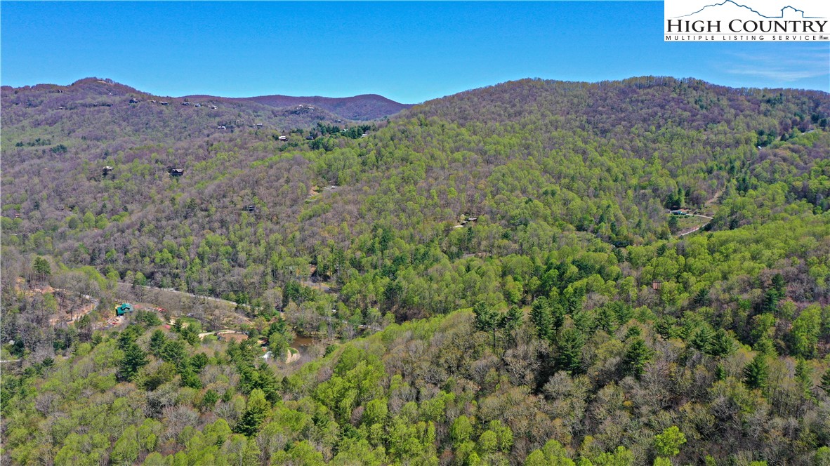 Spring Hollow Road Banner Elk, NC 28604 - Photo 20 of 21 Gallery Image 20
