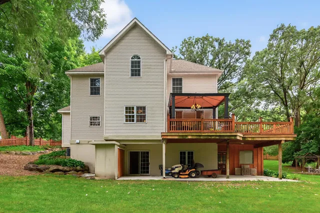 $899,000 | 15312 McKenzie Boulevard, Minnetonka, MN 55345