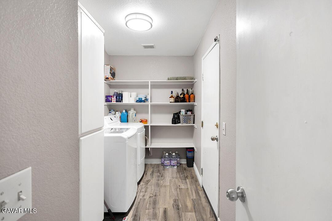 3310 Kaylyn Street Lancaster, CA 93535 - Photo 12 of 35 Laundry Room