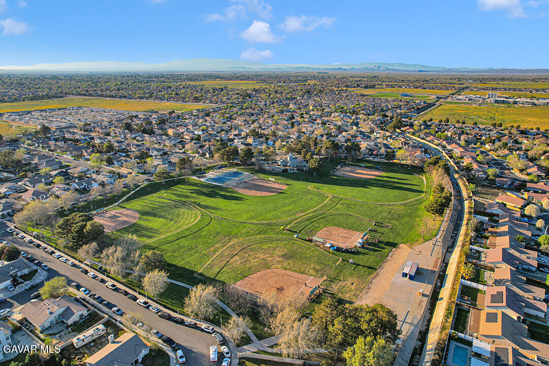 3310 Kaylyn Street Lancaster, CA 93535 - Photo 33 of 35 DJI_0572 copy