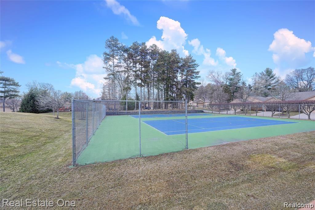 22245 River Ridge Trail Farmington, MI 48335 - Photo 33 of 33