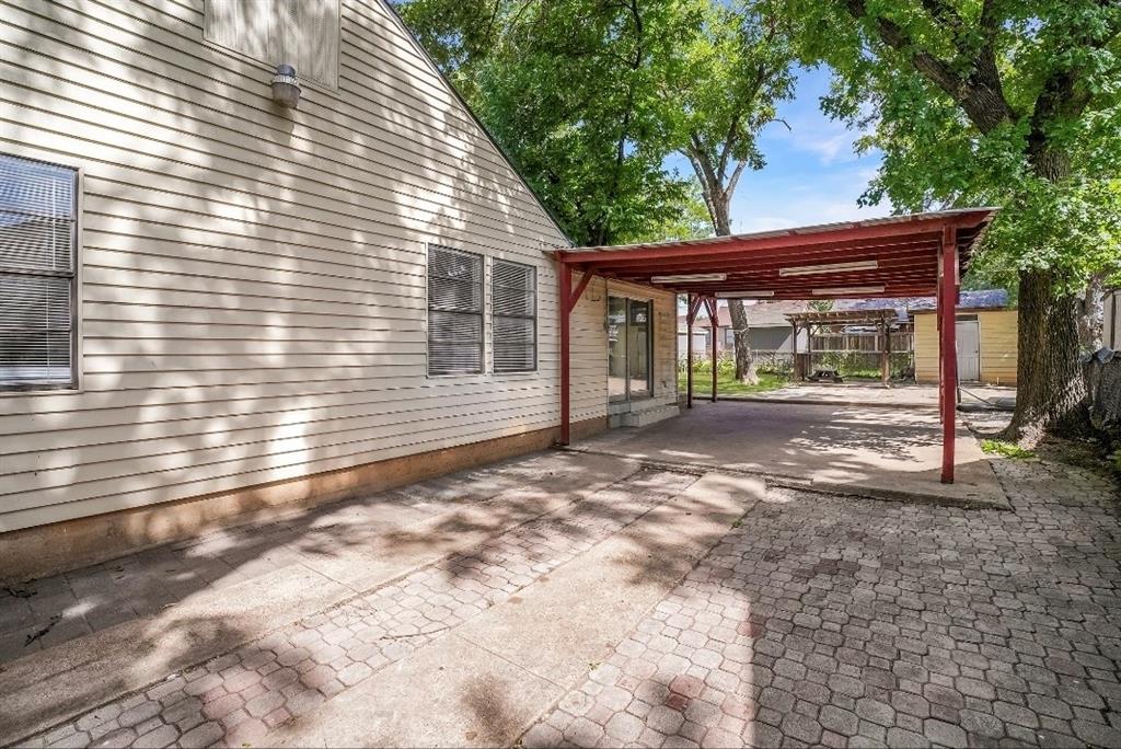 2725 Aster Street Dallas, TX 75211 - Photo 22 of 25