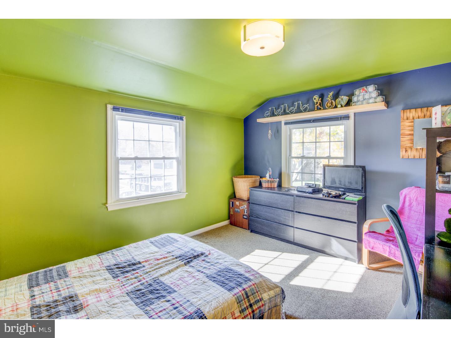 527 Tarrington Road Cherry Hill, NJ 08034 - Photo 17 of 25