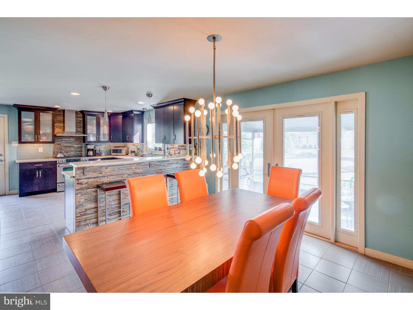 527 Tarrington Road Cherry Hill, NJ 08034 - Photo 6 of 25