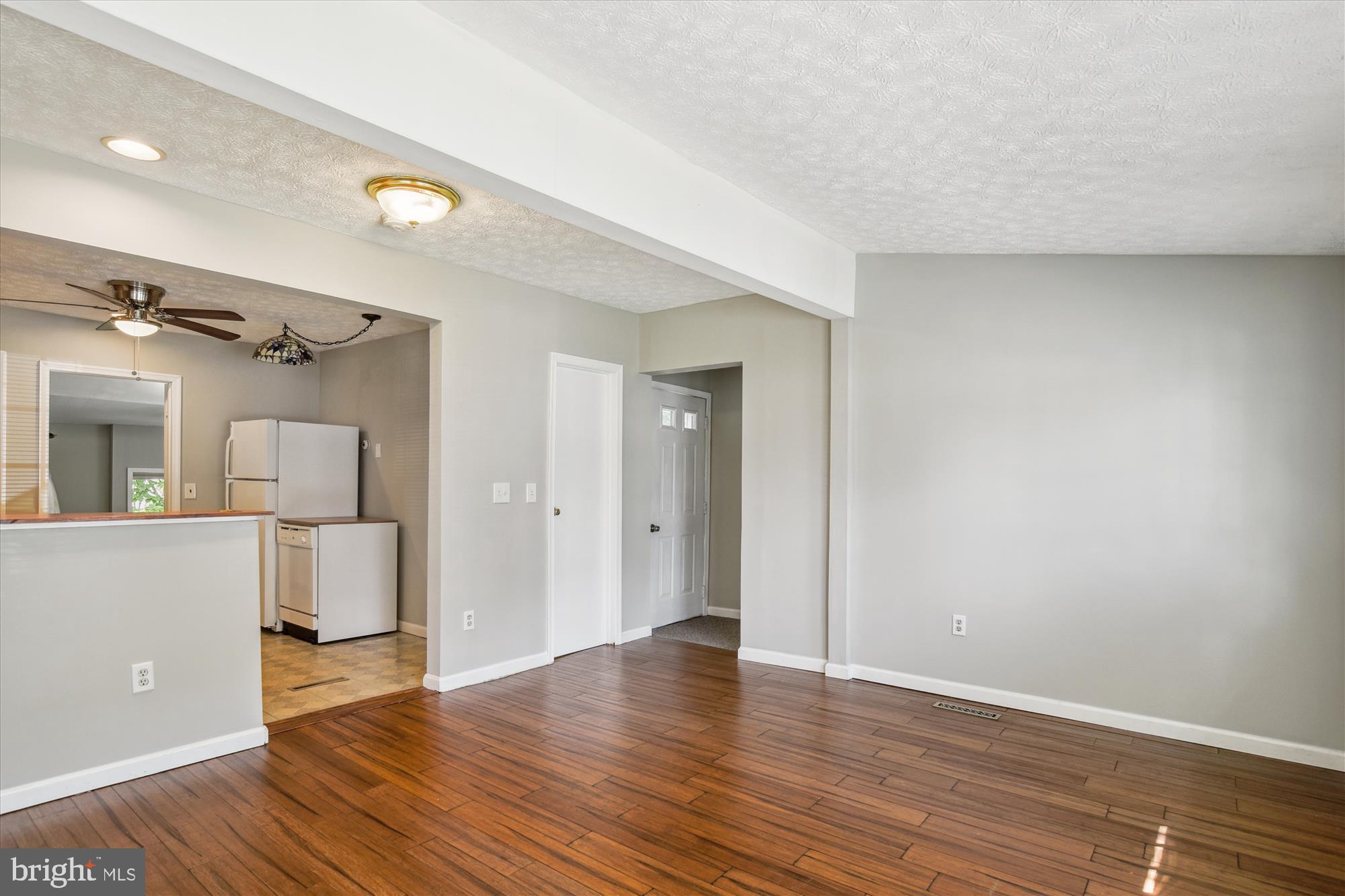 1605 Oldtown Road Edgewater, MD 21037 - Photo 8 of 33