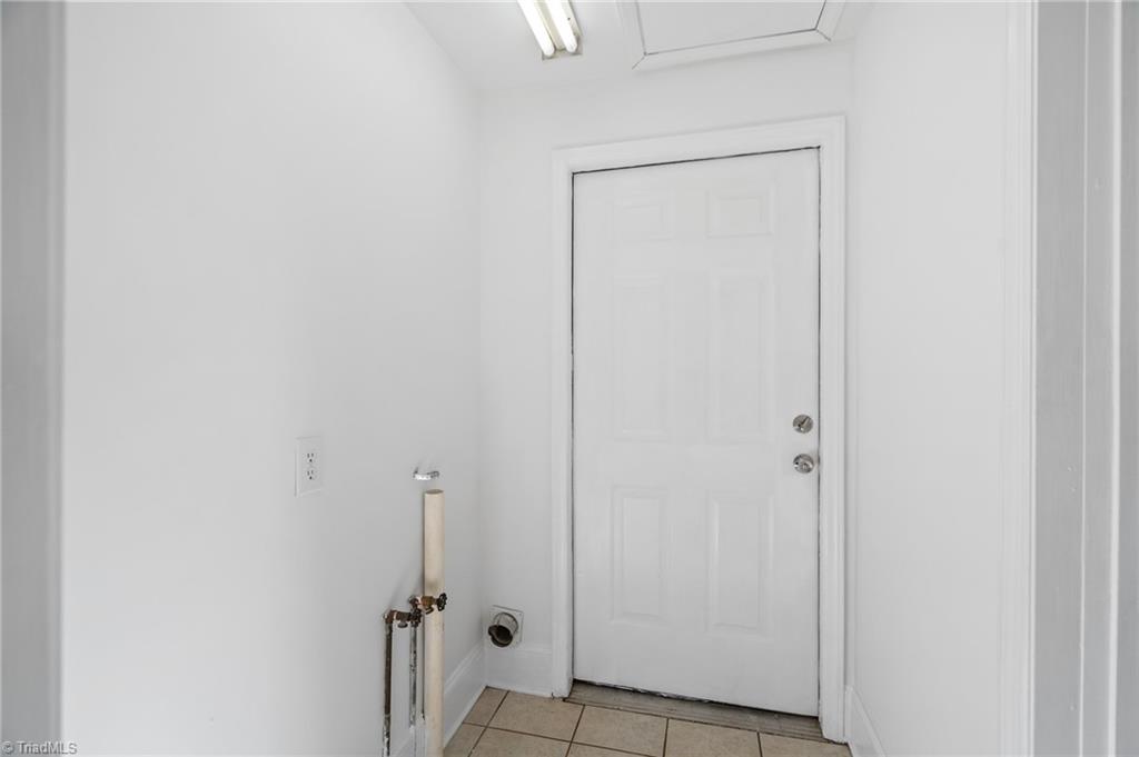 308 Providence Road Graham, NC 27253 - Photo 10 of 19 Gallery Image 10
