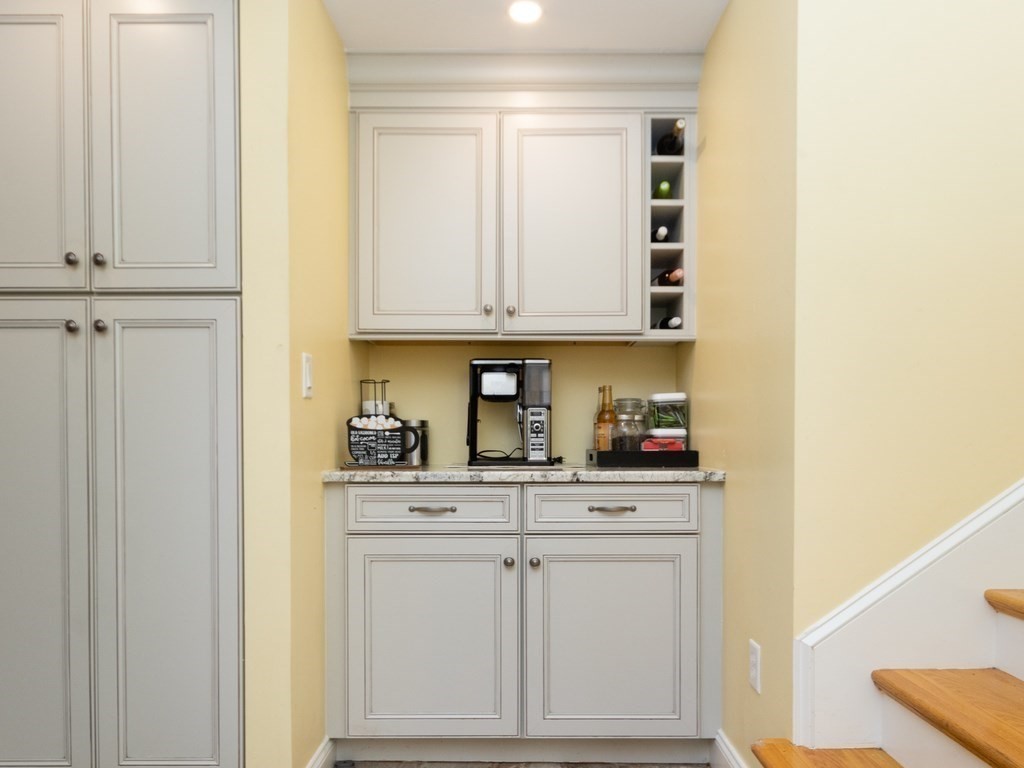 46 Buttonwood Road Halifax, MA 02338 - Photo 8 of 41 Gallery Image 8