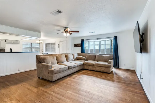 $280,000 | 108 North Baker Street, Ferris, TX 75125