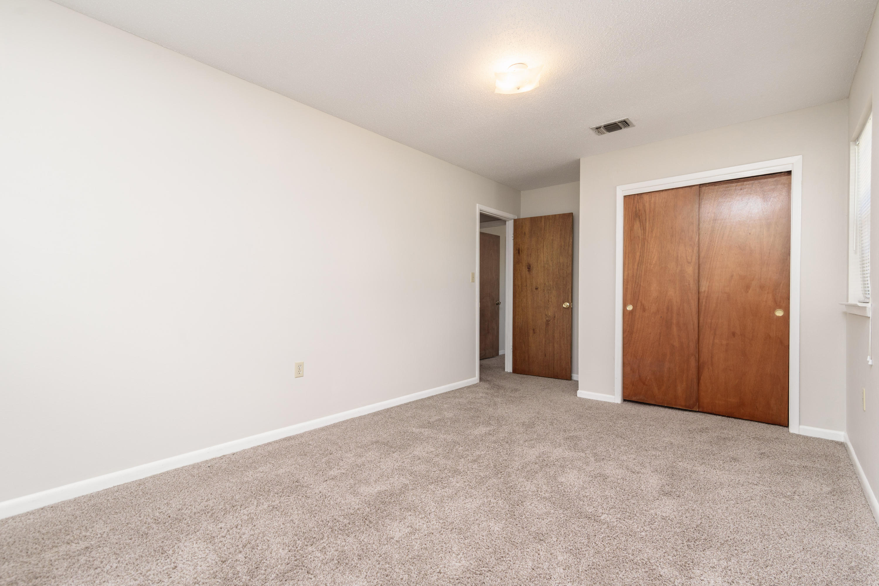 187 Country Club Road Shalimar, FL 32579 - Photo 46 of 68 a view of an empty room