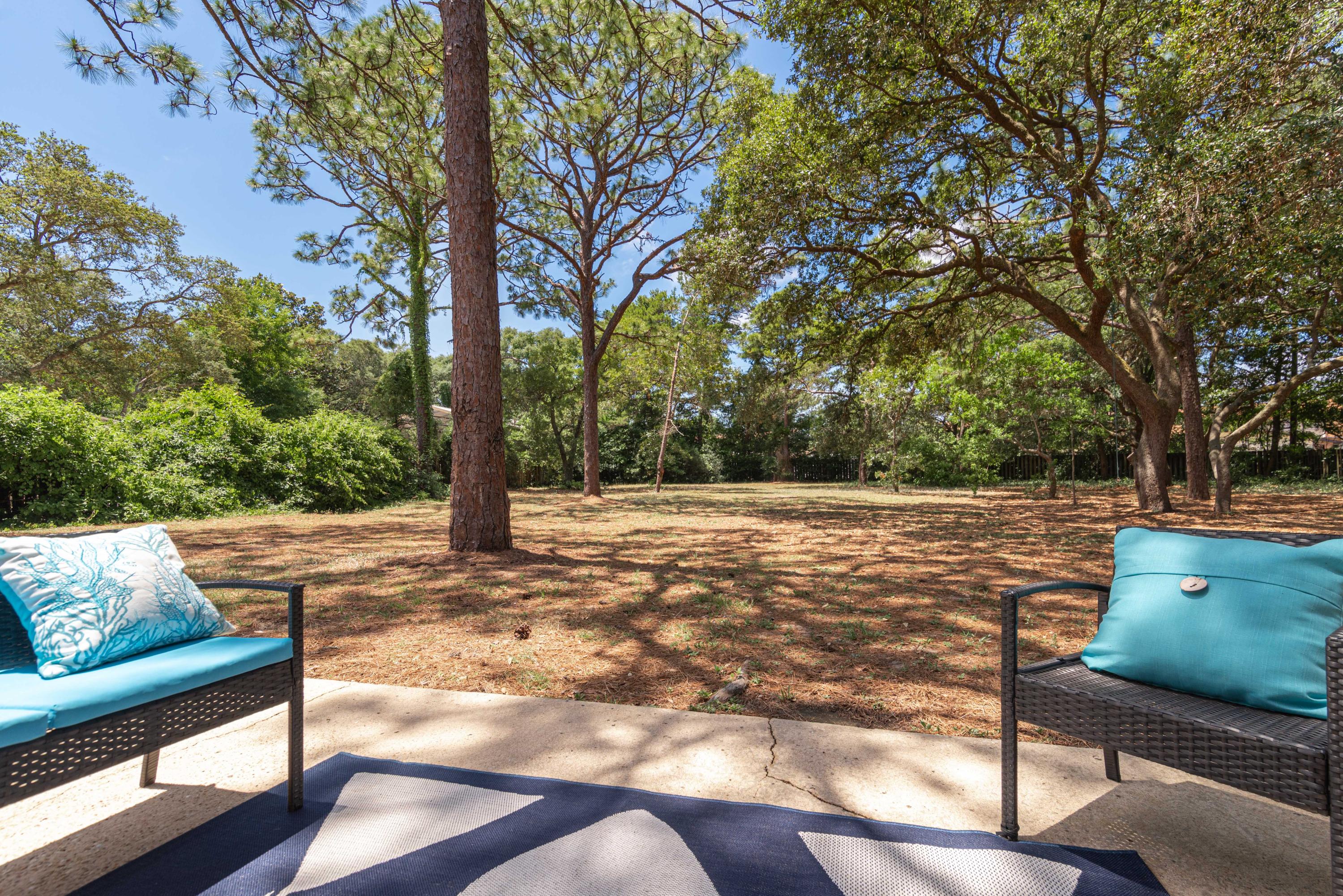 187 Country Club Road Shalimar, FL 32579 - Photo 57 of 68 a view of a yard with wooden fence