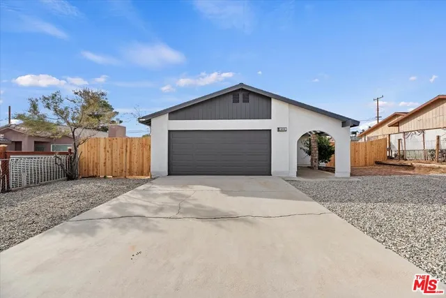 $285,000 | 6042 Cahuilla Avenue, Twentynine Palms, CA 92277