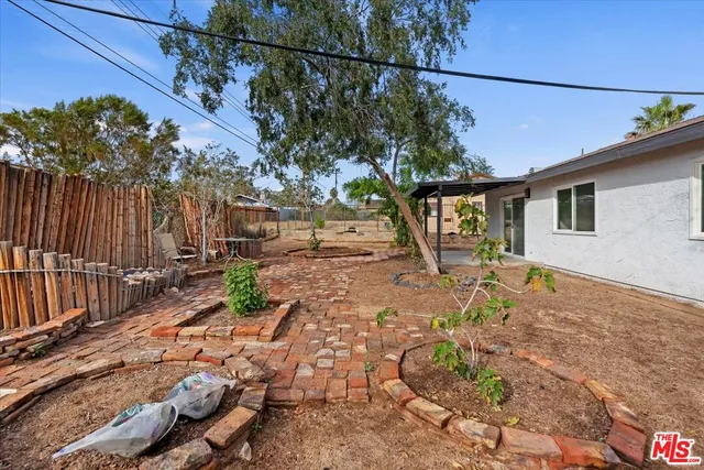 $285,000 | 6042 Cahuilla Avenue, Twentynine Palms, CA 92277