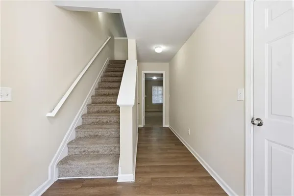 $2,050 | 2335 Meadow Peak Point, Duluth, GA 30097