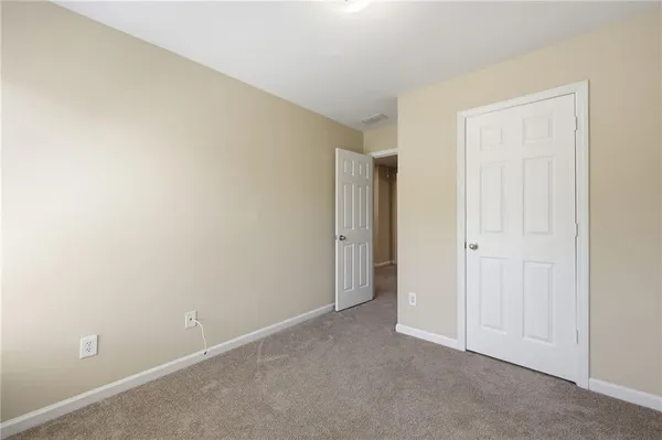 $2,050 | 2335 Meadow Peak Point, Duluth, GA 30097