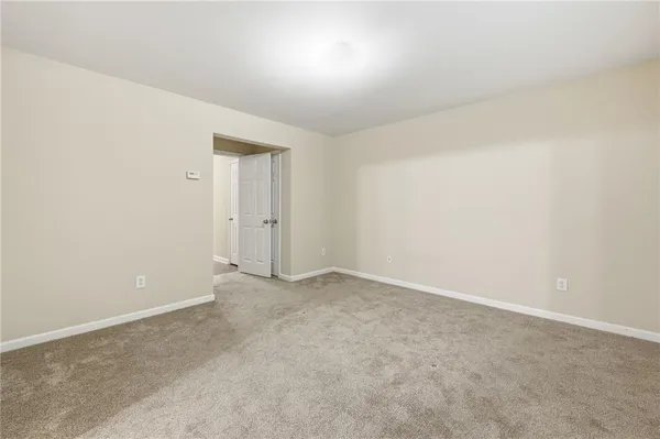 $2,050 | 2335 Meadow Peak Point, Duluth, GA 30097