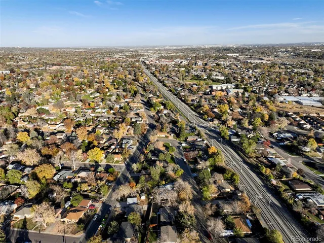 an aerial view of multiple house