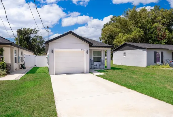$290,900 | 1946 Hollywood Avenue, Eustis, FL 32726