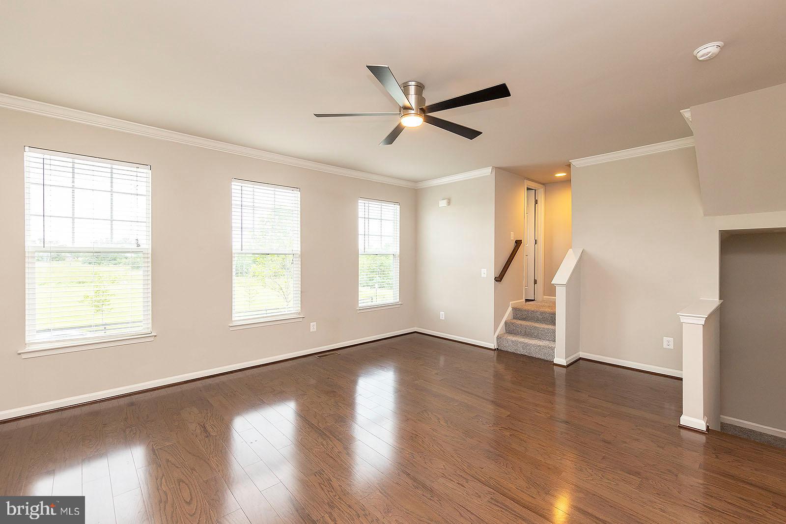 114 Brasstown Loop Stephenson, VA 22656 - Photo 13 of 53 Living Room