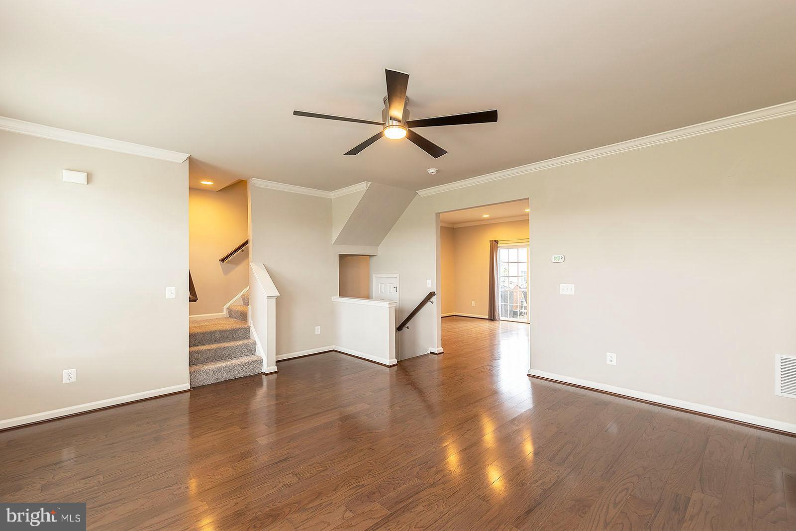 114 Brasstown Loop Stephenson, VA 22656 - Photo 14 of 53 Living Room