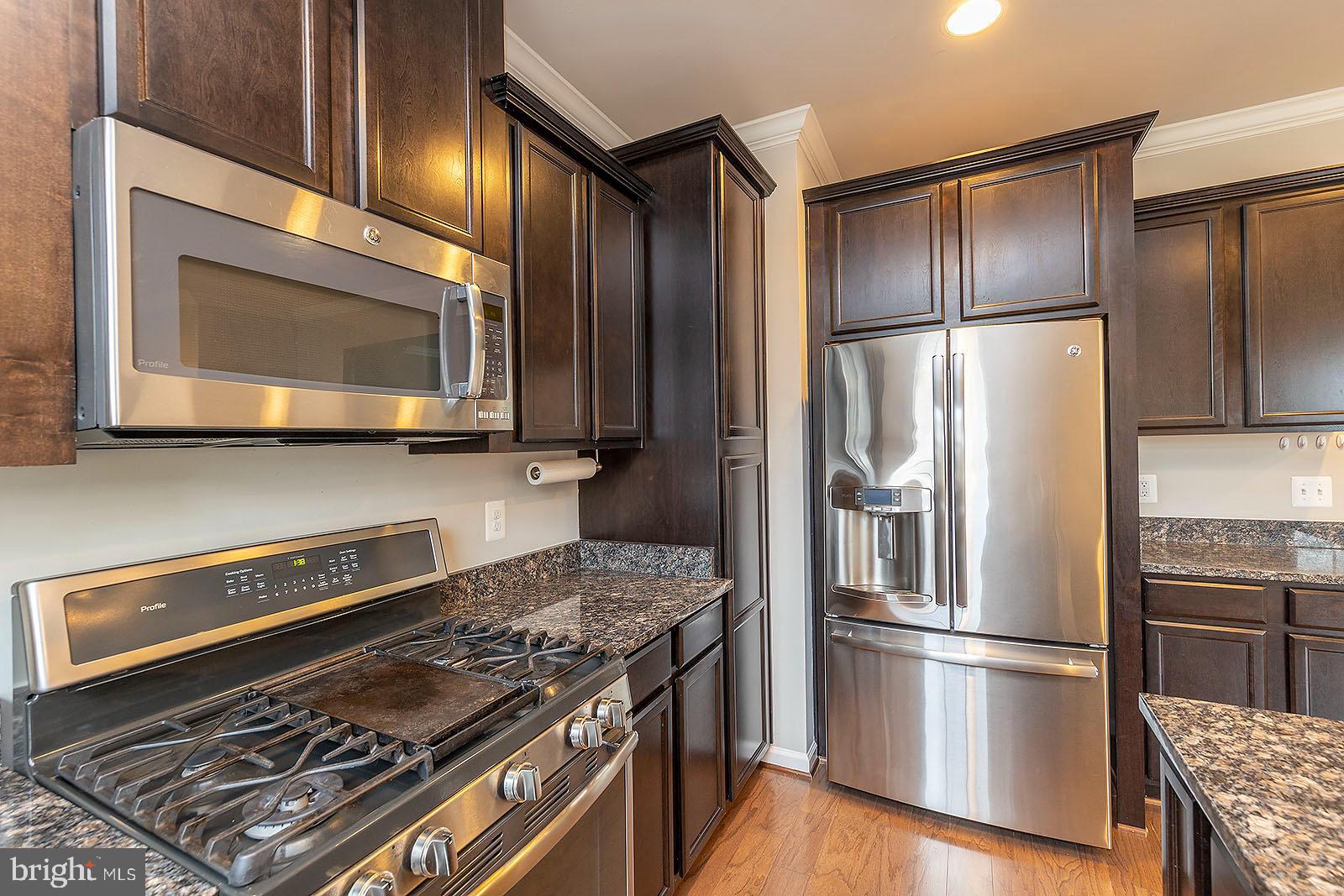 114 Brasstown Loop Stephenson, VA 22656 - Photo 5 of 53 Kitchen