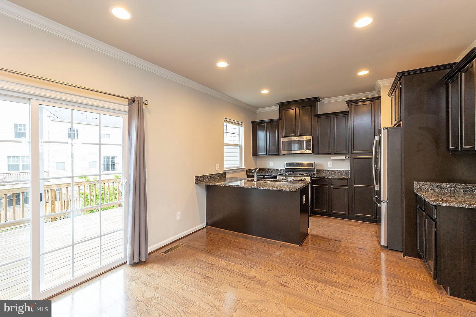 114 Brasstown Loop Stephenson, VA 22656 - Photo 10 of 53 Kitchen and Dining/Breakfast Area